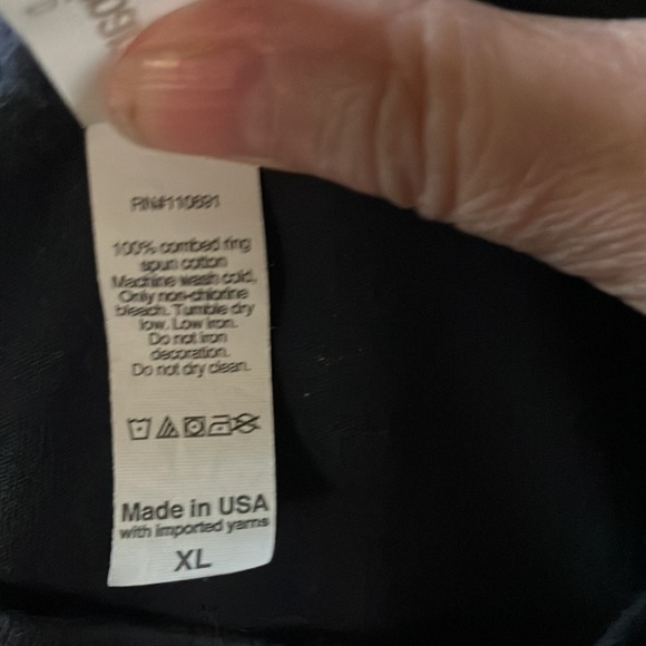 Bnwt GRAPHIC TSHIRT - Picture 5 of 5